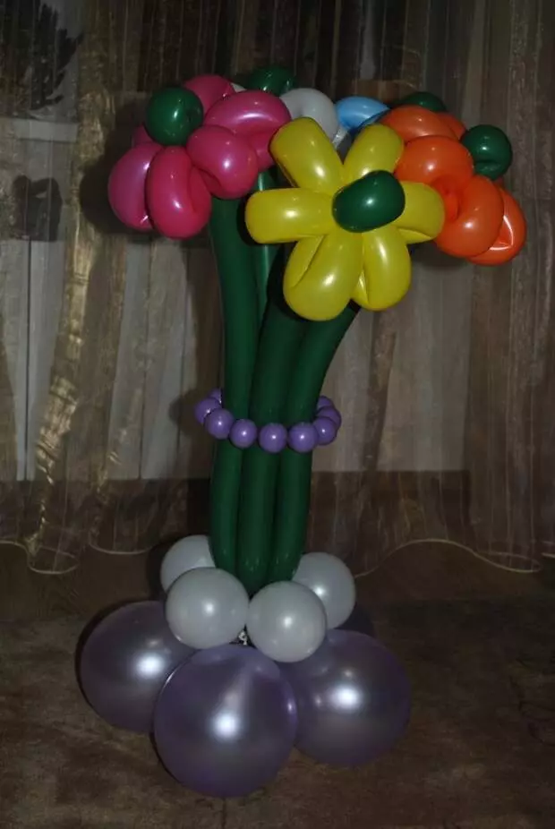 Bouquet de flores de bolas, clase mestra