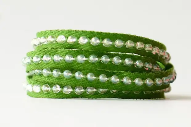 An bracelet is éasca