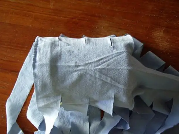 Ako si vyrobiť priadzu z pletených tričiek