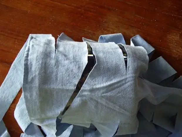 Cách tạo sợi từ áo phông dệt kim