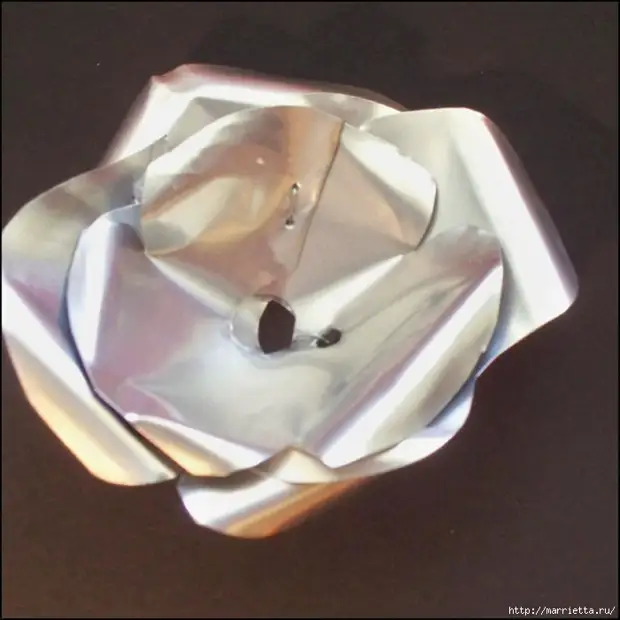 Rosen und Schmetterlinge aus Aluminiumgläser. Master-Klasse (7) (700x700, 259kb)