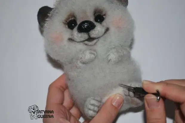 ชั้นปริญญาโทบน Felting แห้ง Hedgehog (71) (635x423, 74kb)