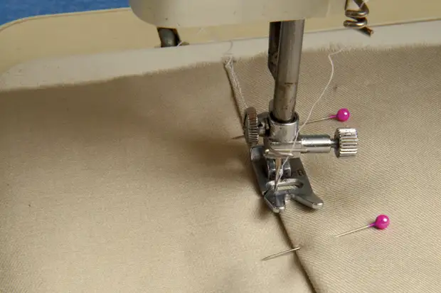 We Sew A Duvet Cover On Buttons (4) (620x412, 456KB)