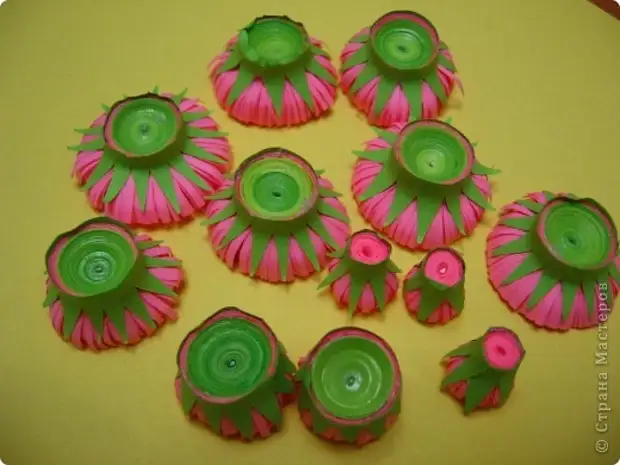 Quilling. Daisies lembut. Kelas Induk (19) (520x390, 114KB)