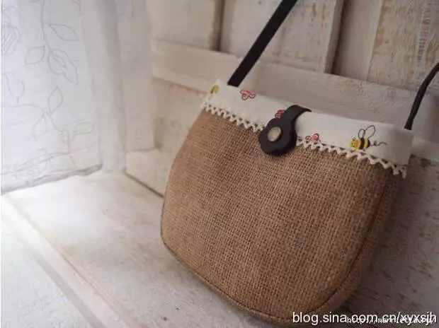 Bolso de arpillera elegante