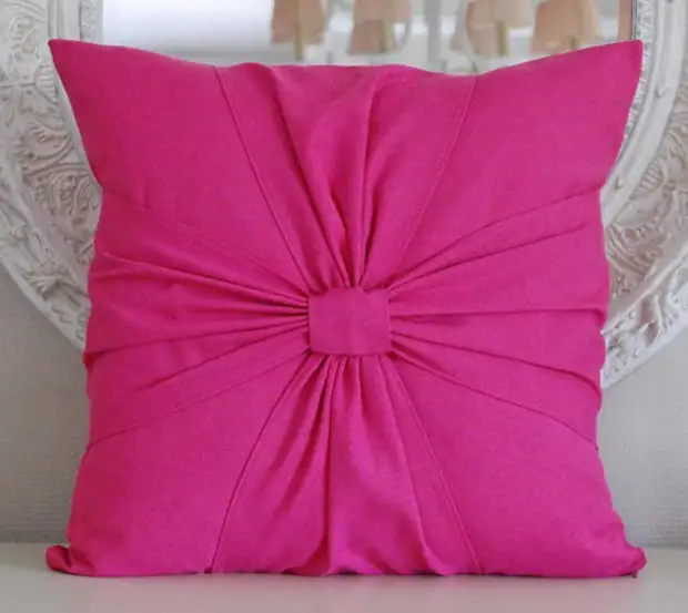 Burlap pillows। বালিশ প্রসাধন জন্য rose