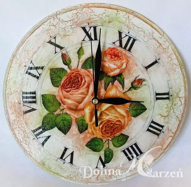 Watch with decoupage autumn rose. MK