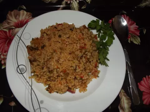 Bulgur Pilava au Plov ya ngano ya Kituruki