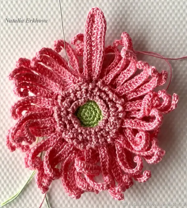 Knit Crochet Flower Gerbera