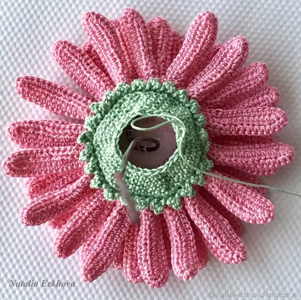 Knit crochet மலர் கெர்பெரா