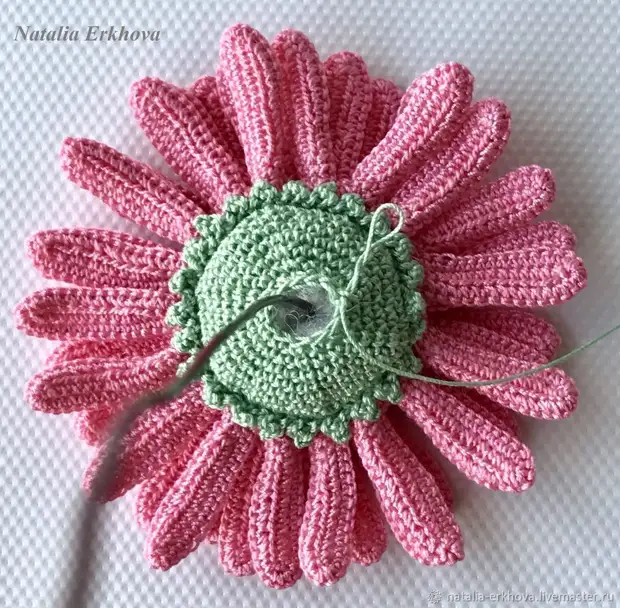 Knit Crochet Flower Gerbera