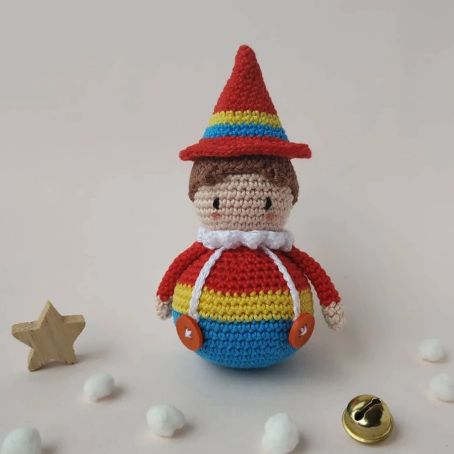 Lîstikên Charming Crocheted: Needlebork Instagram Hefteya