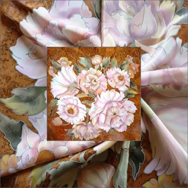 Wy tekenje Beige Peonies op 'e rige. (Handkerchiefs) 60 / 60cm. Mk fan Victoria Ignatova.