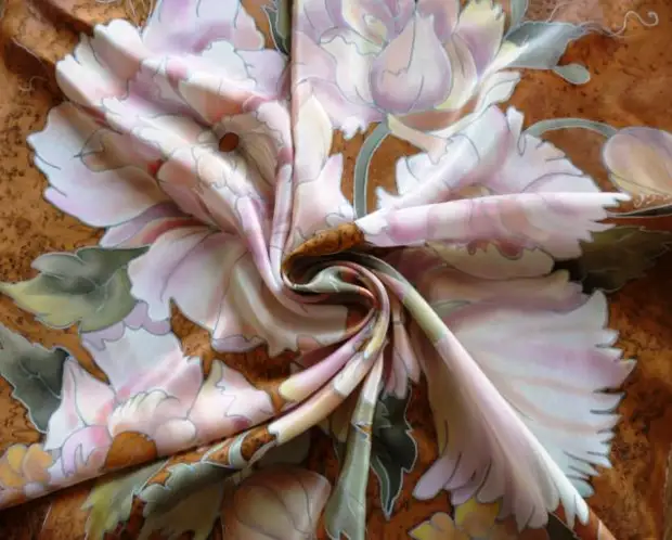 We draw beige peonies on the row. (Handkerchiefs) 60 / 60cm. Mk from Victoria Ignatova.