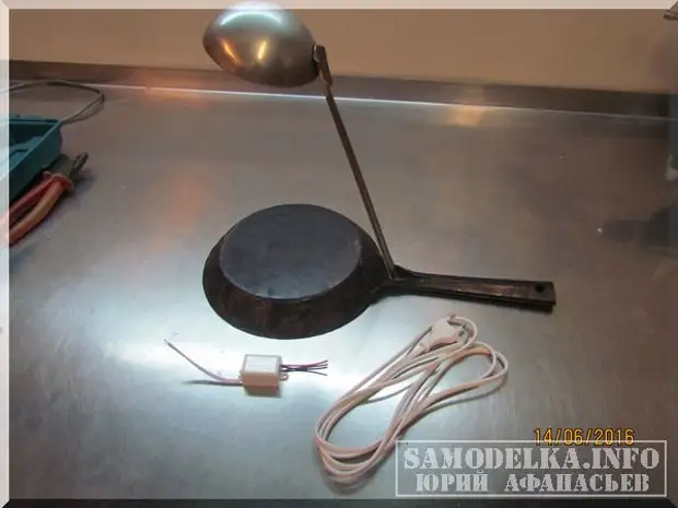 DIY: Kahayag sa gabii gikan sa frying pan ug pag-draw sa imong kaugalingon