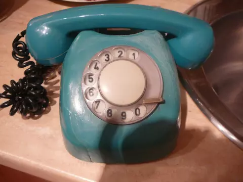 Nowe życie starego ukochanego telefonu)))