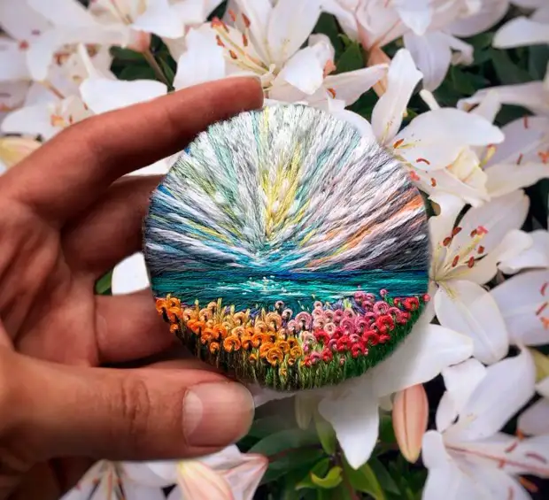 Dit is ongelofelijk! Miniatuur borduurwerk-landschappen van geloof Shimuni