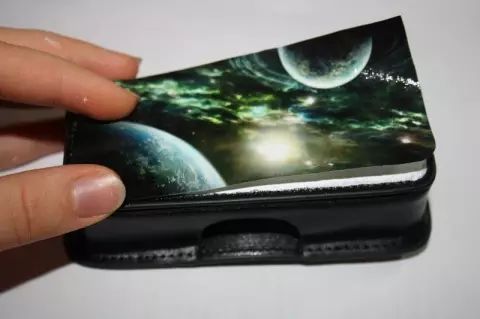 Case for the phone in the decoupage technique