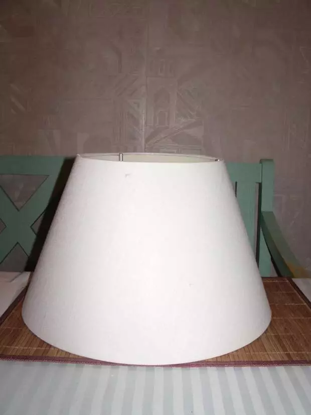 Dekor lampe je moja greška, učim iz njega!