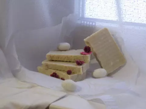 Silk soap hot way