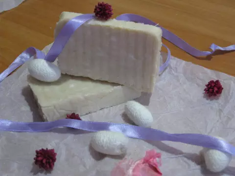 Silk soap hot way