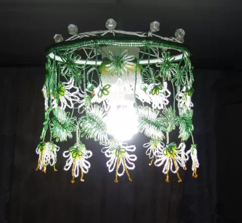 Landong sa bead alang sa chandelier.