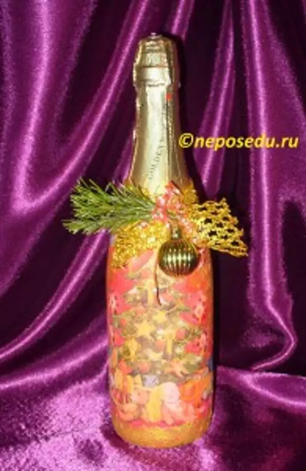 Decoupage flaskor av champagne