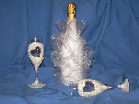 Champagne as a gift)))