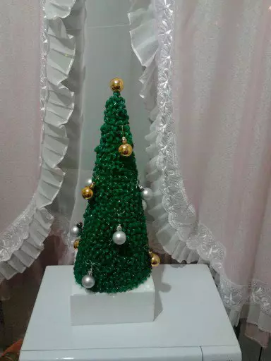 Pohon Natal dari Rozhkin