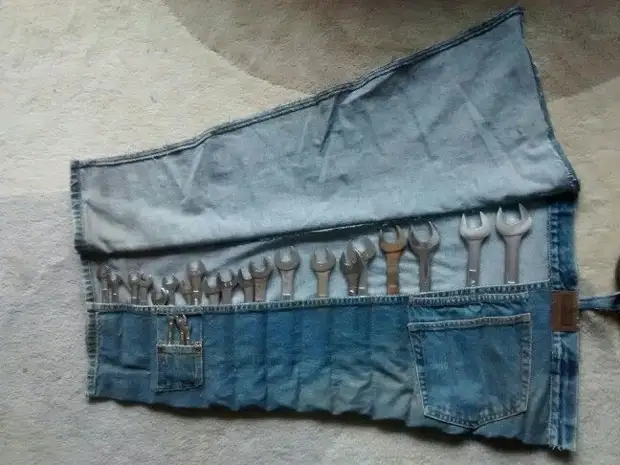 How old jeans sew a simple tool cover