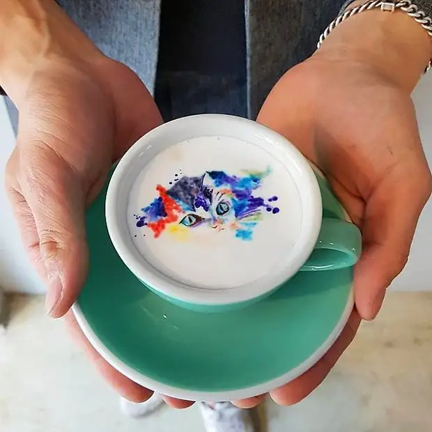 Coffee Art Barista dalla Corea: arte fragile e bella crema