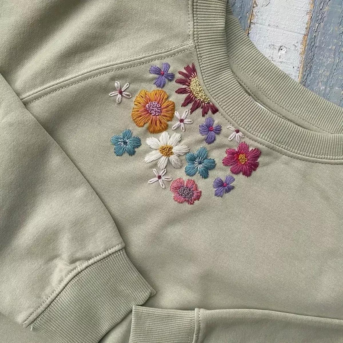 Embroidery ambayo haijarudiwa: wiki ya instagram ya lazima