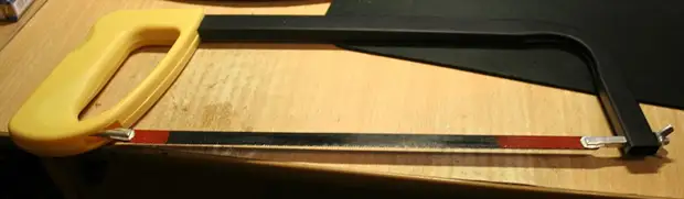 Si të bëni një kornizë të vogël nga goditjet e dritareve