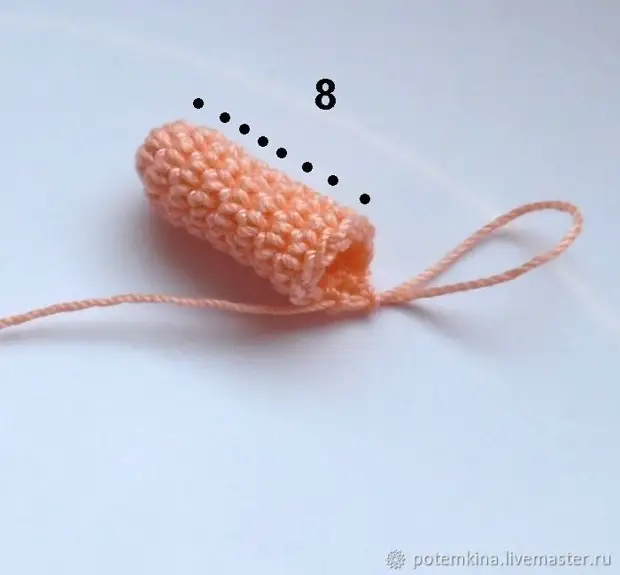 Sospensione a maglia con un perle di drone