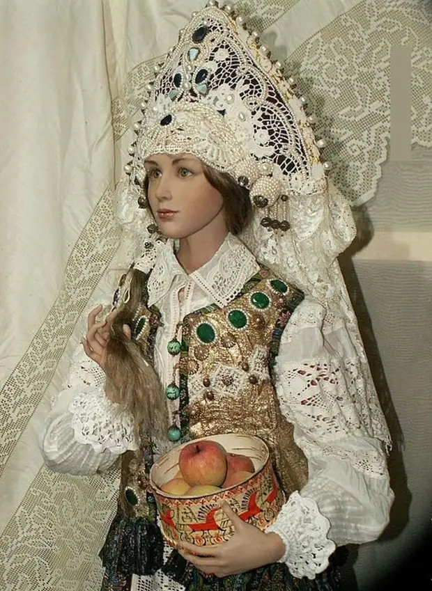 Alena Abramovaから信じられないほど現実的な人形