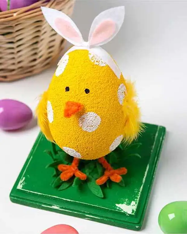 Easter crafts ua nws tus kheej