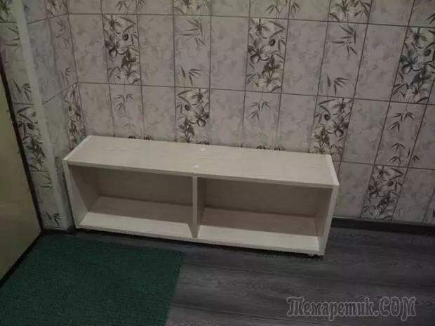 Shelf maka akpụkpọ ụkwụ na-eme ya onwe gị