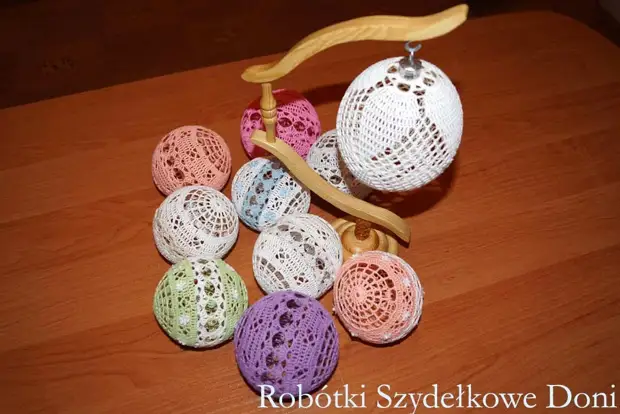 Beautiful crochet napkins from Polish Needlewoman Don