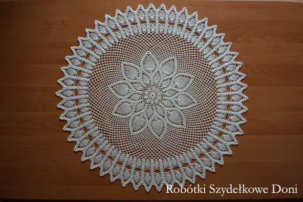 Napkins crochet yang indah dari Needloman Poland Don