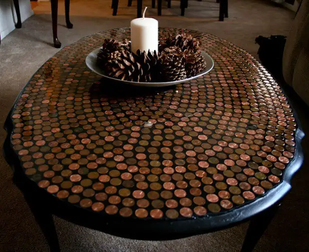 Vetëm tavolinë kafeje. Për kaq të këndshëm për t'u ulur në mbrëmje komod ... dizajn, krijues, monedhë, dekorim