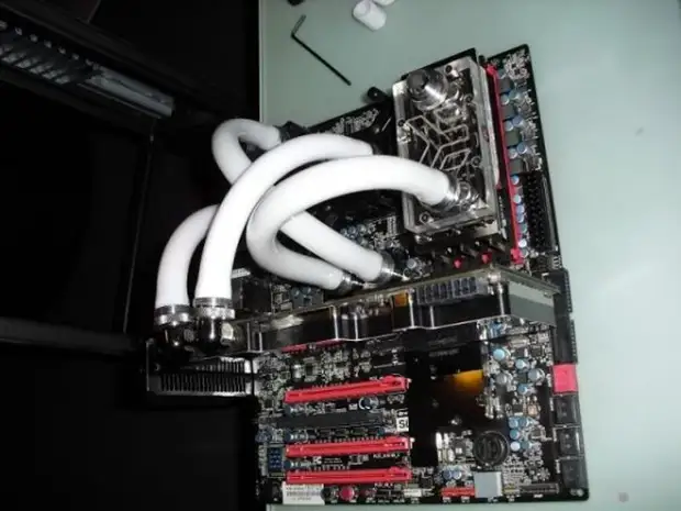 Cool Modding PC Το κάνετε μόνοι σας (70 φωτογραφίες)