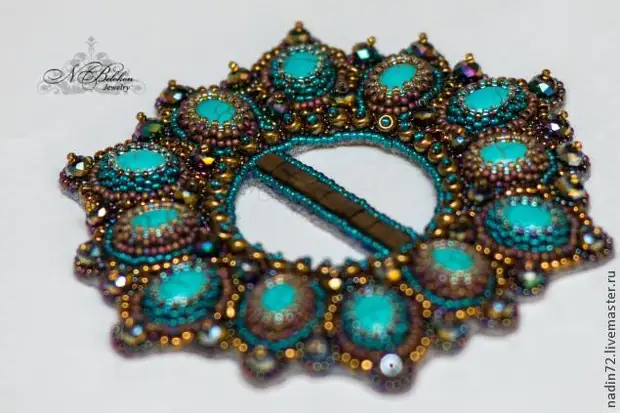 Πολυλειτουργική πόρπη: Beaded κέντημα. Κύριος τάξη