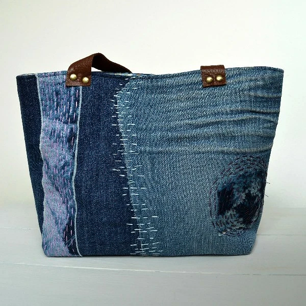 Idea: Denim bag with embroidery in the spirit of Sashiko