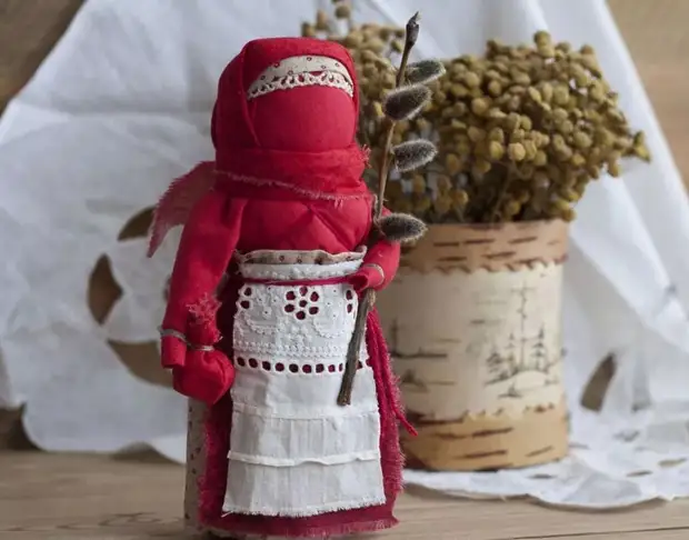 Muñeca de pascua verbitsa