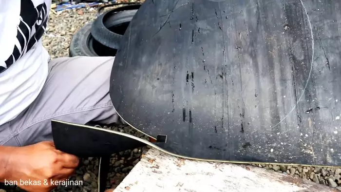 How to make a water tank from the old tire