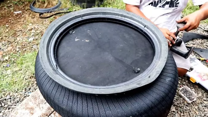 How to make a water tank from the old tire