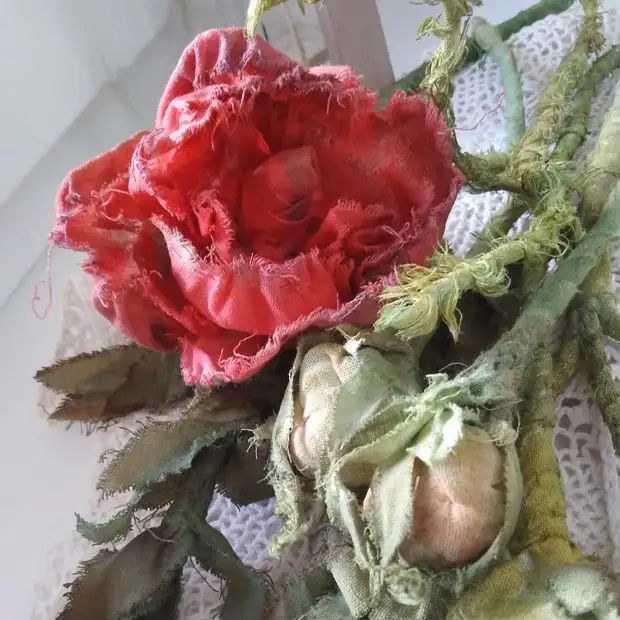 Textile Floristry of Yulia Bezayev