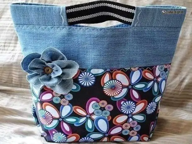 Bolsas elegantes de jeans antigos