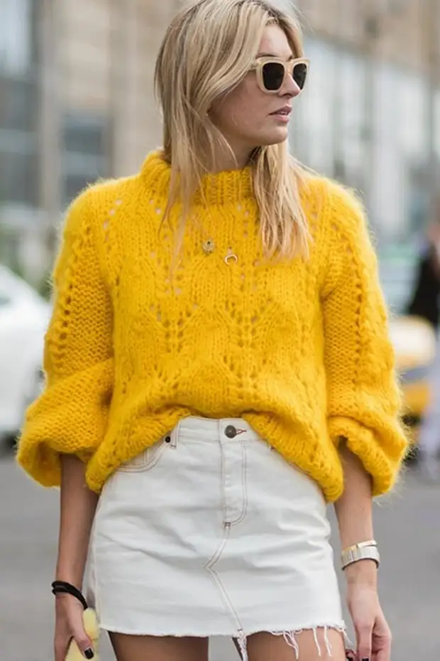 Velg en farge for strikket jumper. Gul - ikke bare for barn