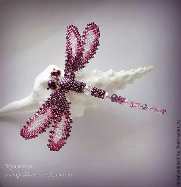 Dragonflies from bead